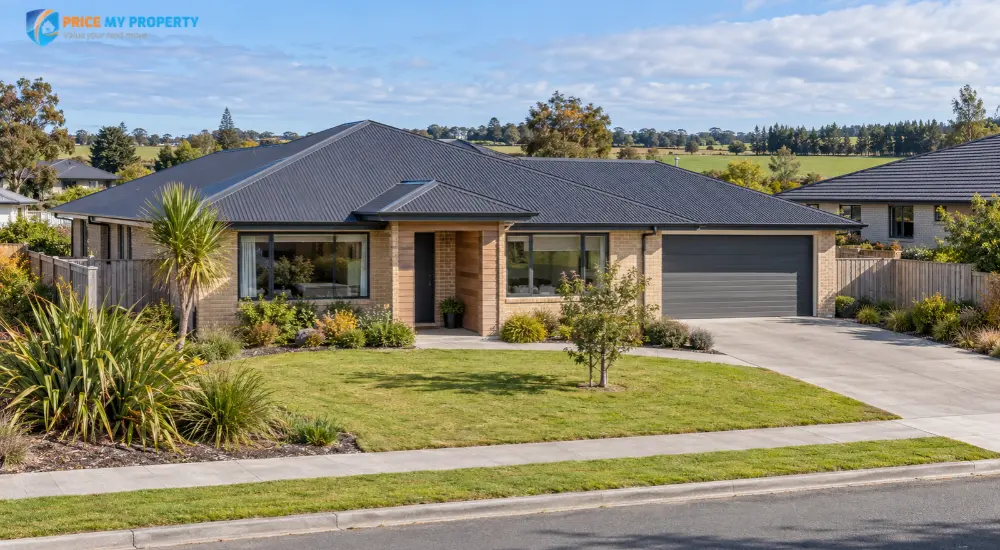 Woodend House Prices